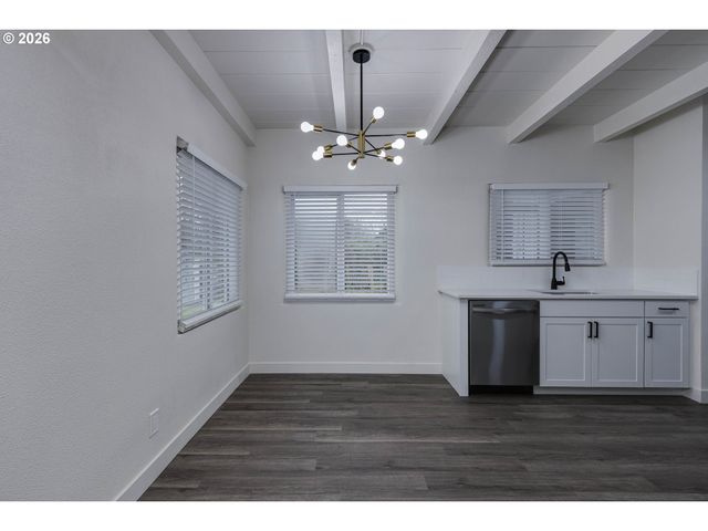 550 Nw 5TH Ave, Camas, WA 98607