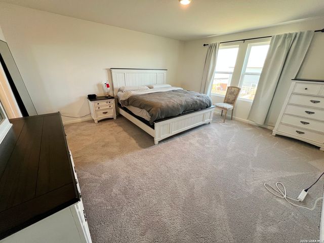 874 Barnacle Ct, Adkins, TX 78109