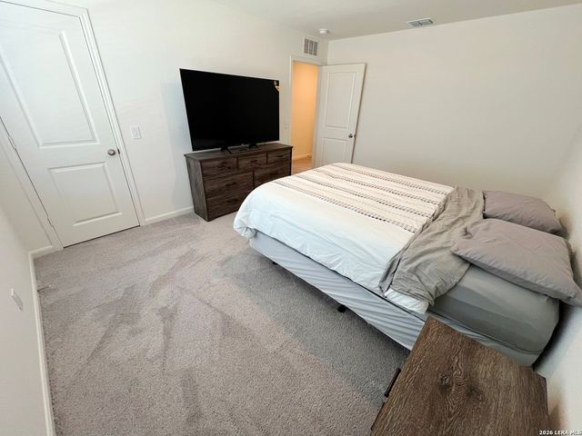 874 Barnacle Ct, Adkins, TX 78109