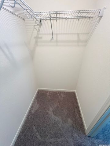 874 Barnacle Ct, Adkins, TX 78109