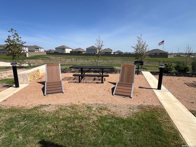 874 Barnacle Ct, Adkins, TX 78109