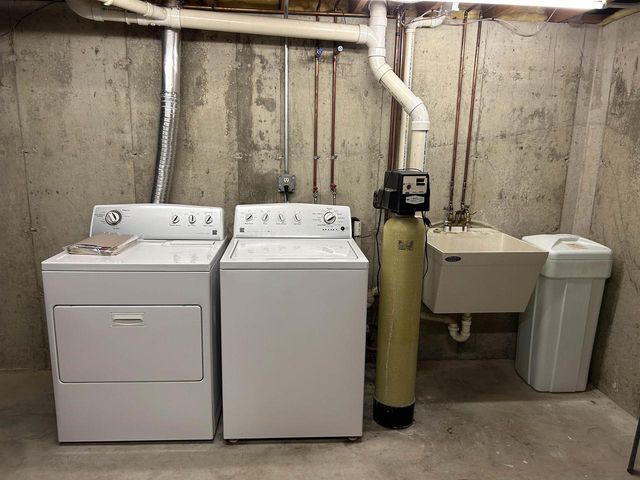 249 Ba Wood Lane, Janesville, WI 53545