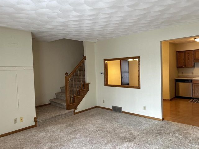 249 Ba Wood Lane, Janesville, WI 53545