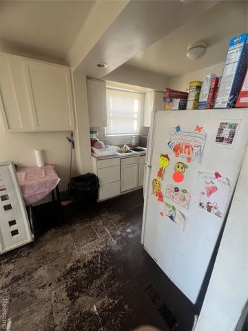 20543 Waltham Street, Detroit, MI 48205