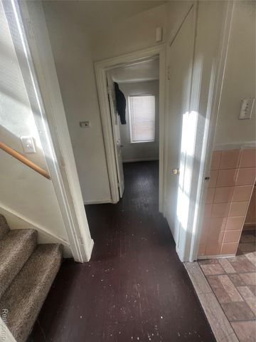 20543 Waltham Street, Detroit, MI 48205