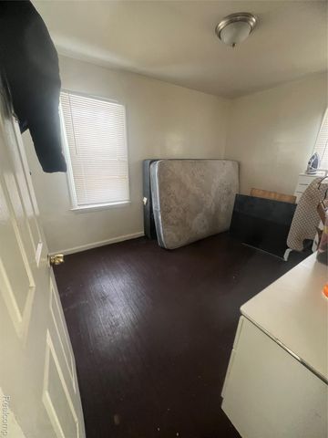 20543 Waltham Street, Detroit, MI 48205