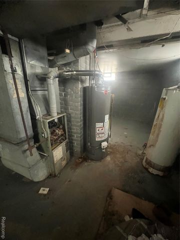 20543 Waltham Street, Detroit, MI 48205