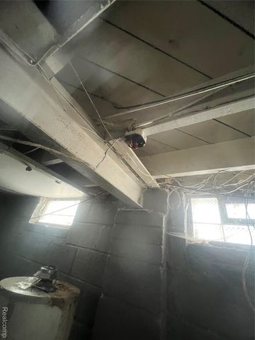 20543 Waltham Street, Detroit, MI 48205