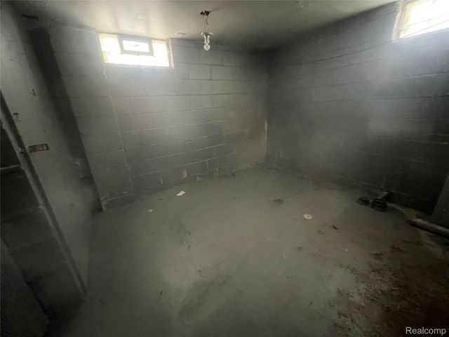 20543 Waltham Street, Detroit, MI 48205