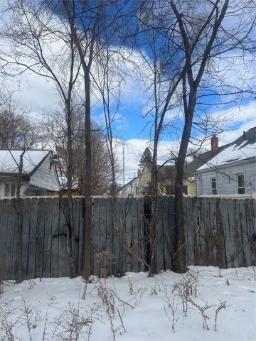 20543 Waltham Street, Detroit, MI 48205