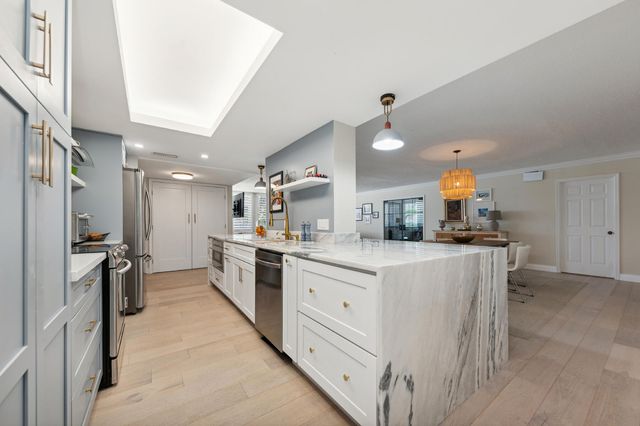 2000 S Ocean Boulevard 208, Delray Beach, FL 33483