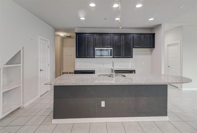 7000 Llano Stage TRL, Austin, TX 78738