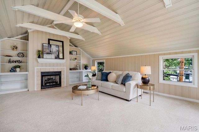 81 Heatherbrook Lane, Kirkwood, MO 63122