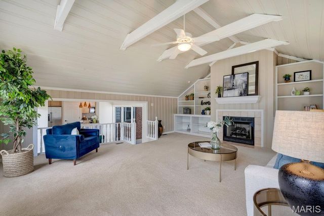 81 Heatherbrook Lane, Kirkwood, MO 63122
