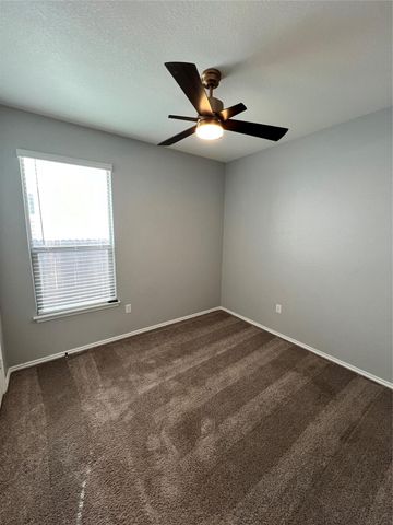 6516 Carriage Pines DR, Del Valle, TX 78617