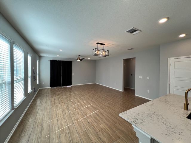 6516 Carriage Pines DR, Del Valle, TX 78617