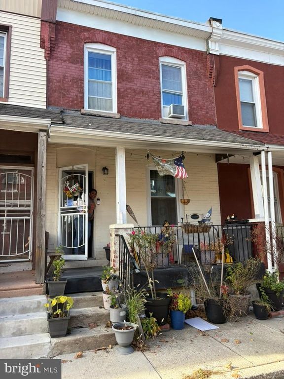 138 N DEARBORN ST, Philadelphia, PA 19139