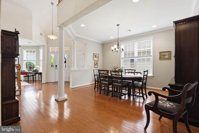 1063 PRESIDENTS DR, Lititz, PA 17543