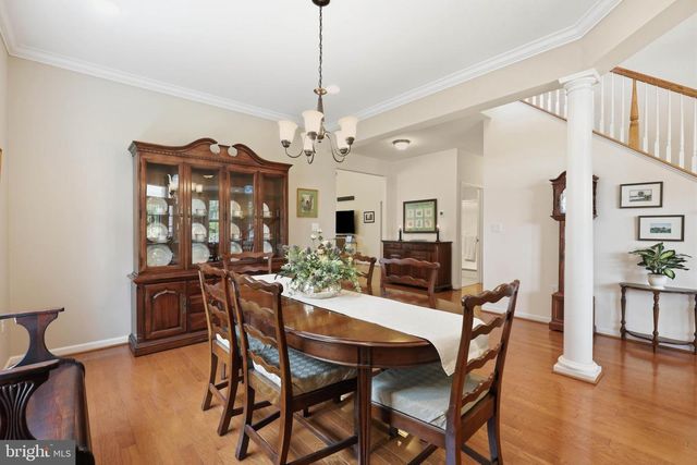 1063 PRESIDENTS DR, Lititz, PA 17543