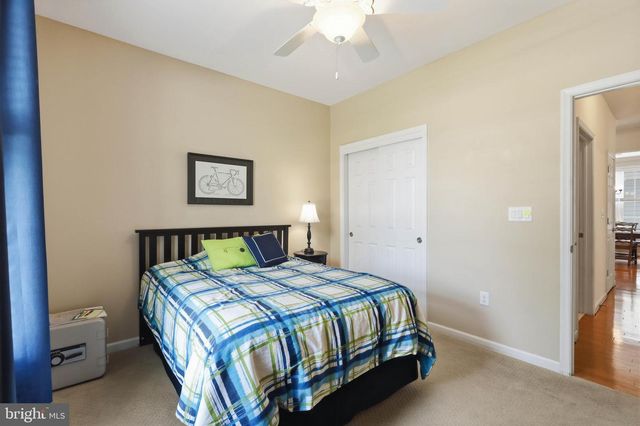 1063 PRESIDENTS DR, Lititz, PA 17543