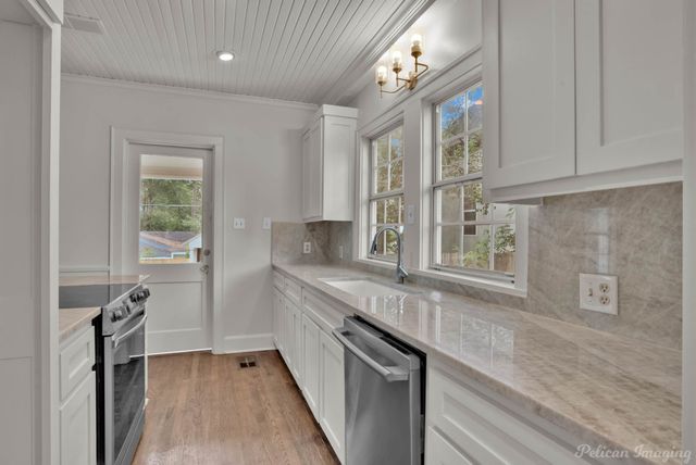 571 Oneonta Street, Shreveport, LA 71106