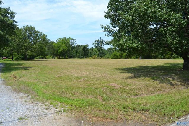 3720 Tidmore Bend Road, Gadsden, AL 35901