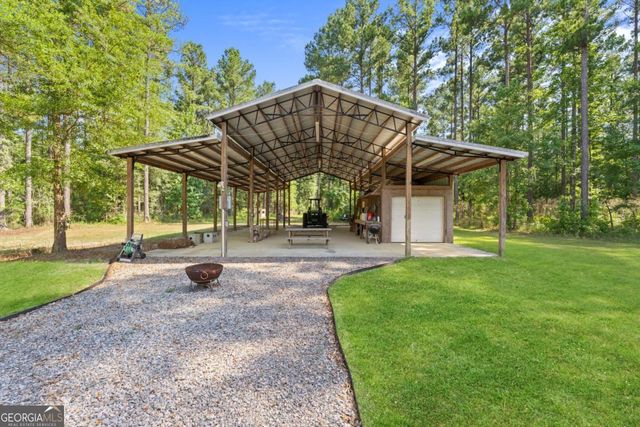 13320 Sunbury Road, Claxton, GA 30417