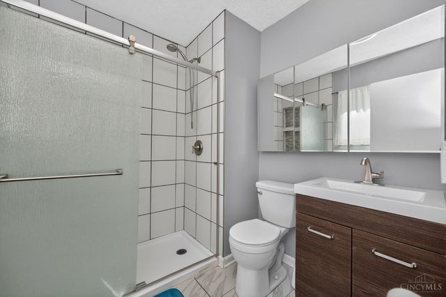 5691 Winton Road, Fairfield, OH 45014
