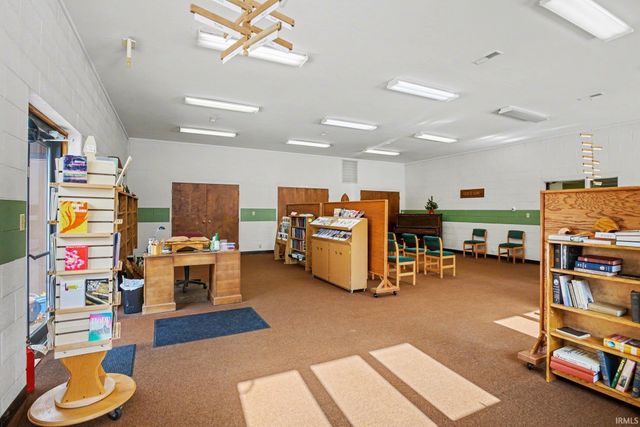 2913 E Bristol St. Street, Elkhart, IN 46514