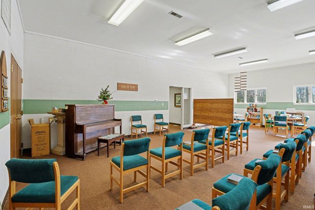 2913 E Bristol St. Street, Elkhart, IN 46514