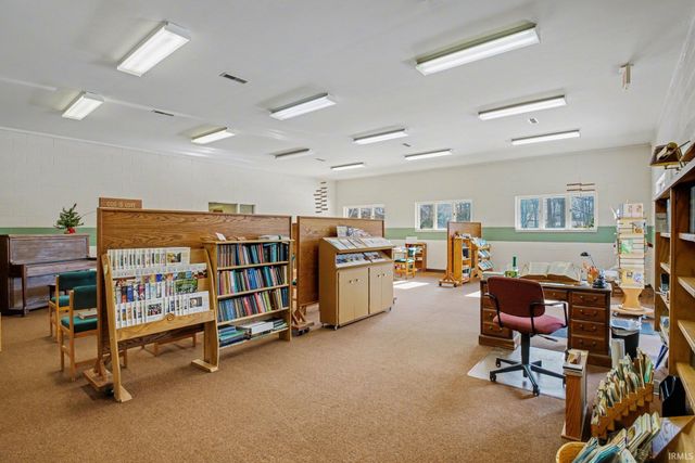 2913 E Bristol St. Street, Elkhart, IN 46514