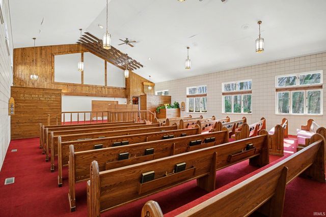 2913 E Bristol St. Street, Elkhart, IN 46514