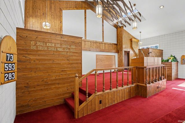 2913 E Bristol St. Street, Elkhart, IN 46514