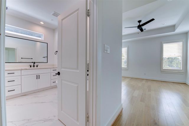 10910 Fire Creek Drive, Houston, TX 77043