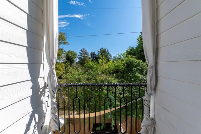 10910 Fire Creek Drive, Houston, TX 77043