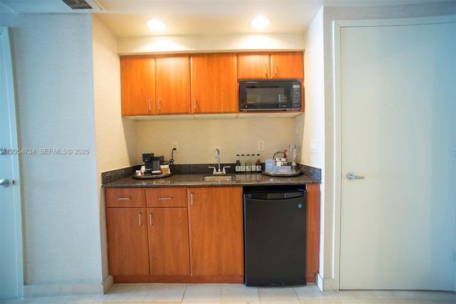 18001 Collins Ave 2711, Sunny Isles Beach, FL 33160