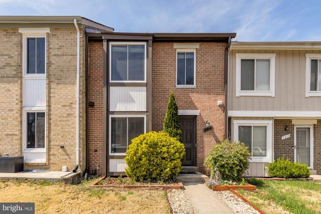 2810 CAMBRIDGE DR, Woodbridge, VA 22192