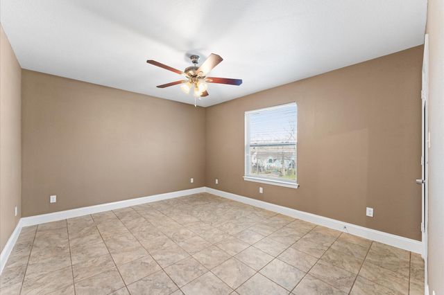 8221 Brockton Street, Houston, TX 77017