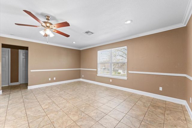 8221 Brockton Street, Houston, TX 77017