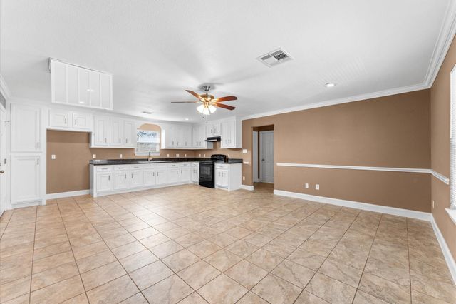 8221 Brockton Street, Houston, TX 77017