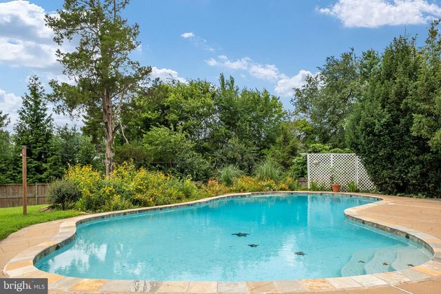 13513 COPPER RIDGE DR, Herndon, VA 20171