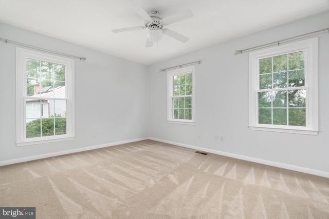 13513 COPPER RIDGE DR, Herndon, VA 20171