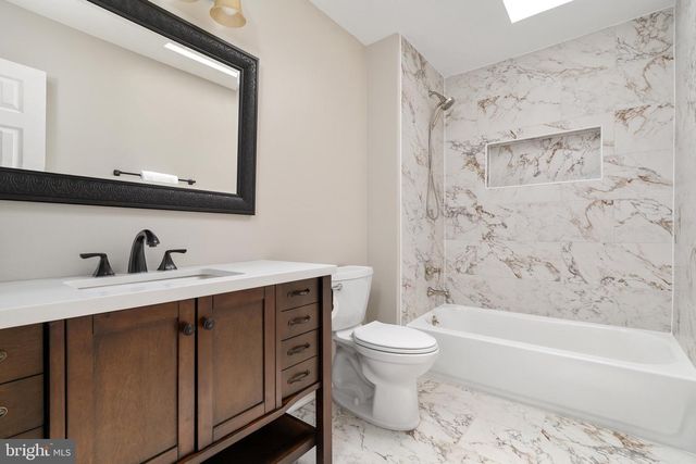 13513 COPPER RIDGE DR, Herndon, VA 20171