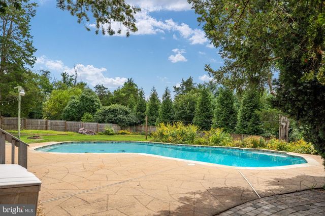 13513 COPPER RIDGE DR, Herndon, VA 20171