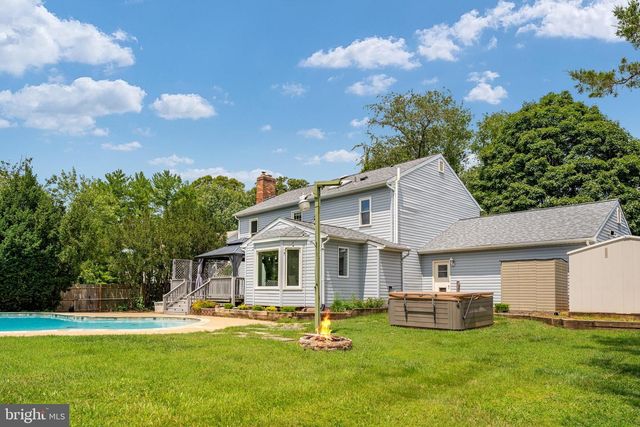 13513 COPPER RIDGE DR, Herndon, VA 20171