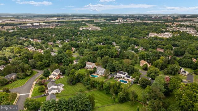 13513 COPPER RIDGE DR, Herndon, VA 20171