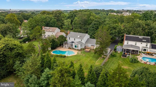 13513 COPPER RIDGE DR, Herndon, VA 20171