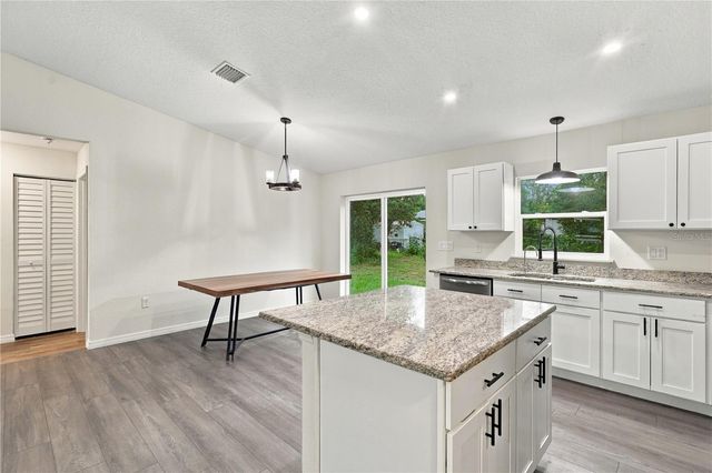 231 CHESTNUT AVENUE, Orange City, FL 32763