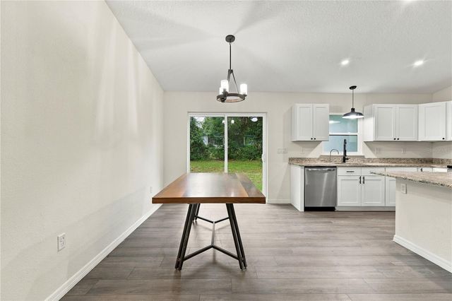 231 CHESTNUT AVENUE, Orange City, FL 32763