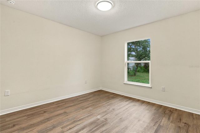 231 CHESTNUT AVENUE, Orange City, FL 32763